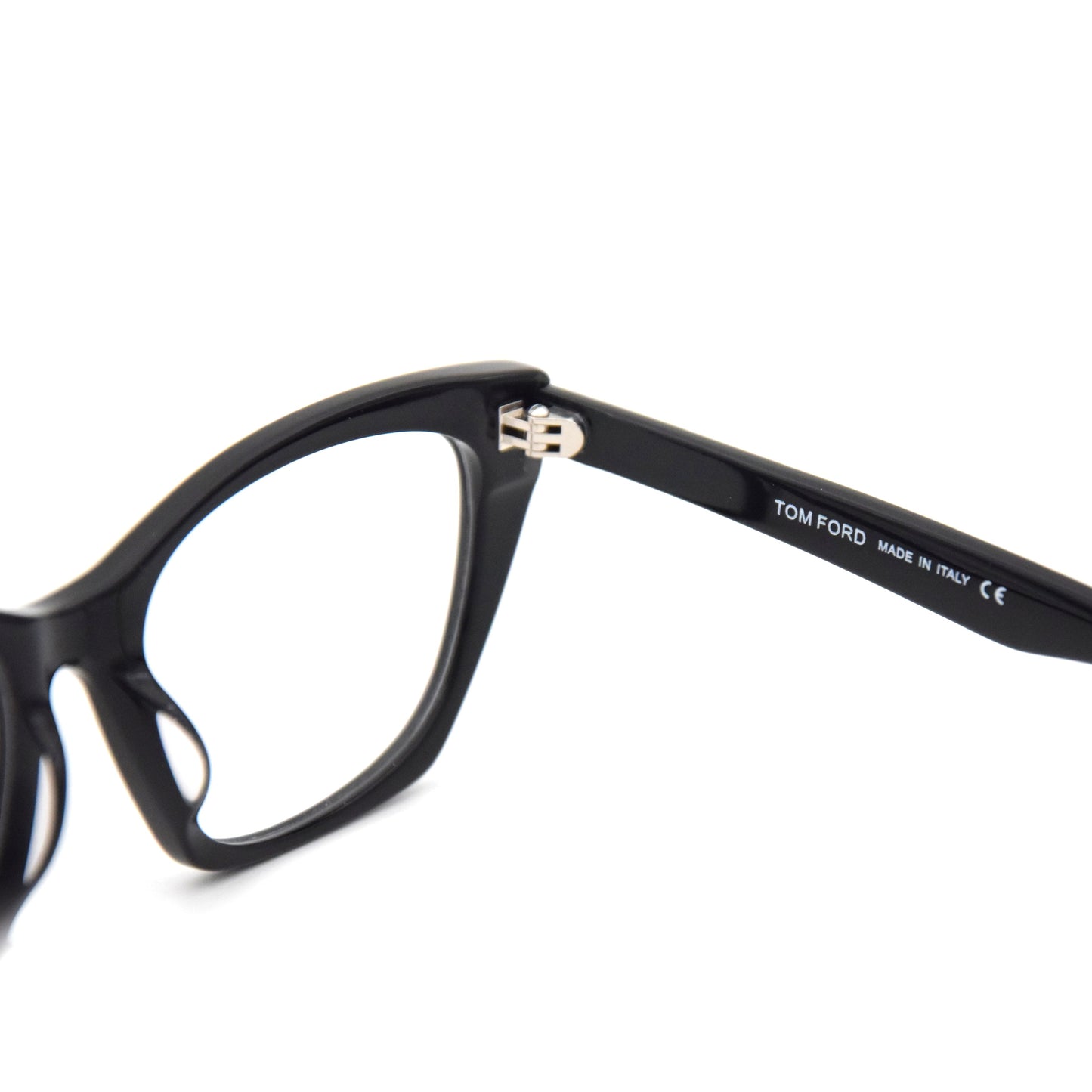 TomFord-FT5709-B 001D Black