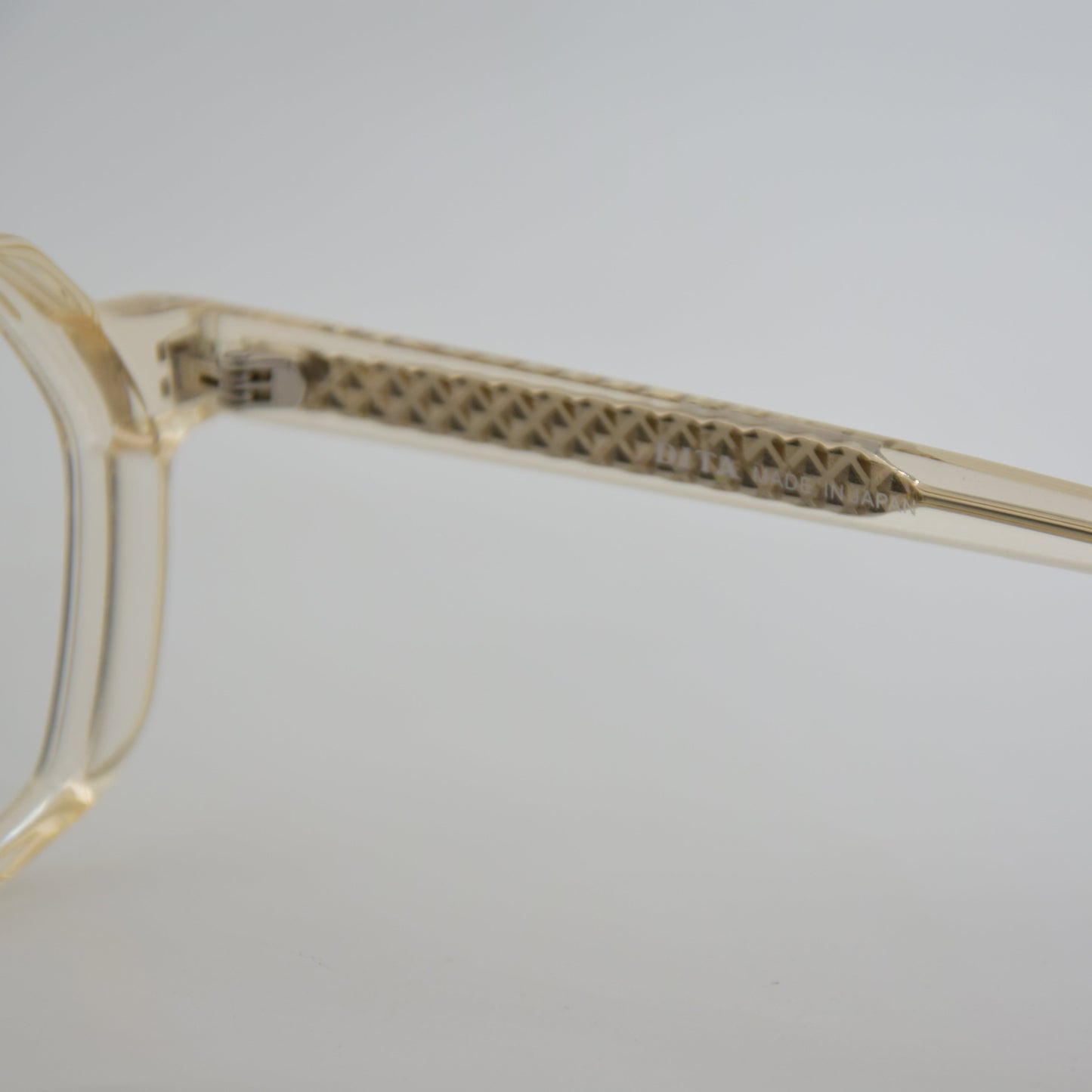 OPTIQUE : DITA 2218 CRYSTAL C03