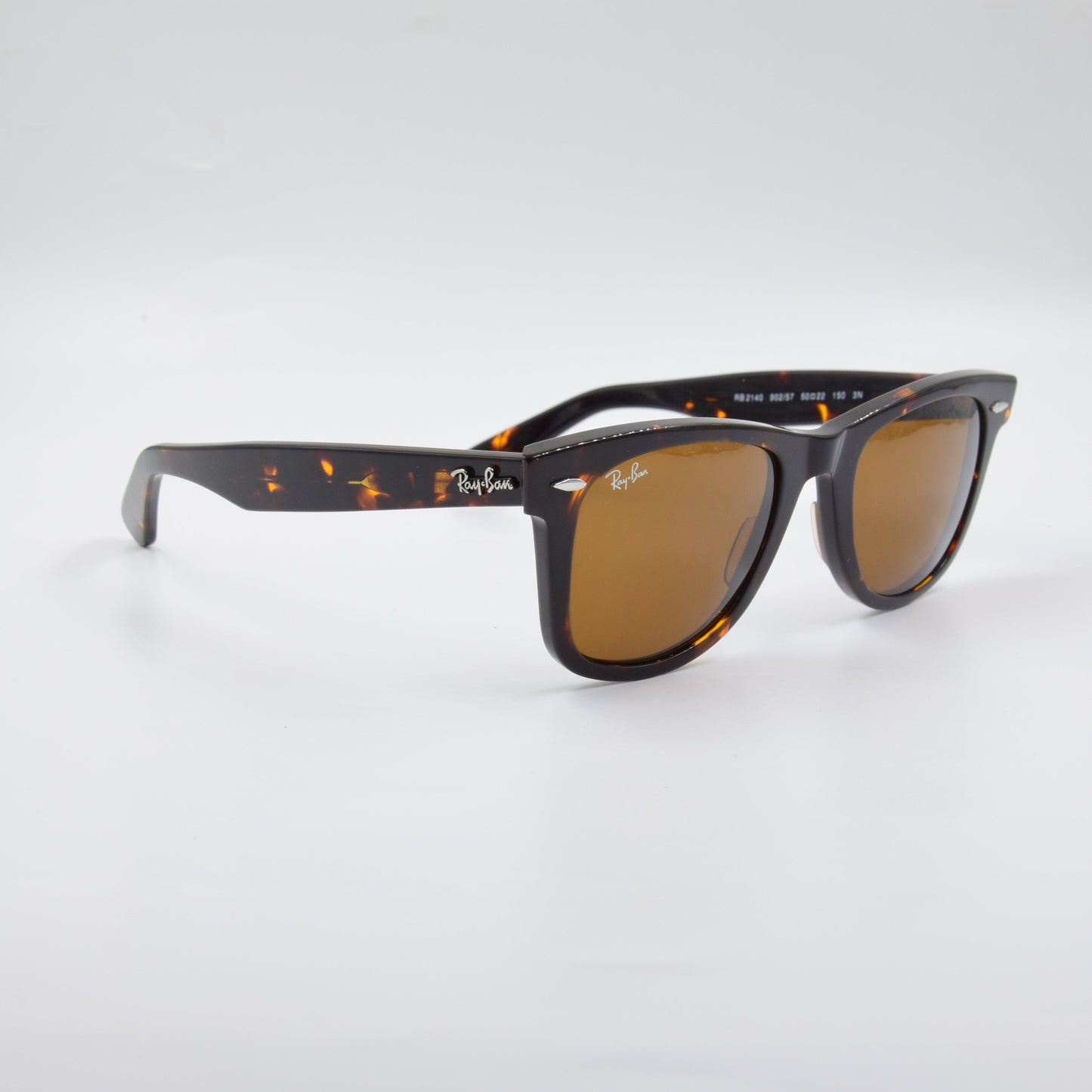 Solaire : Ray-Ban RB2140 WAYFARER Marron/Havane