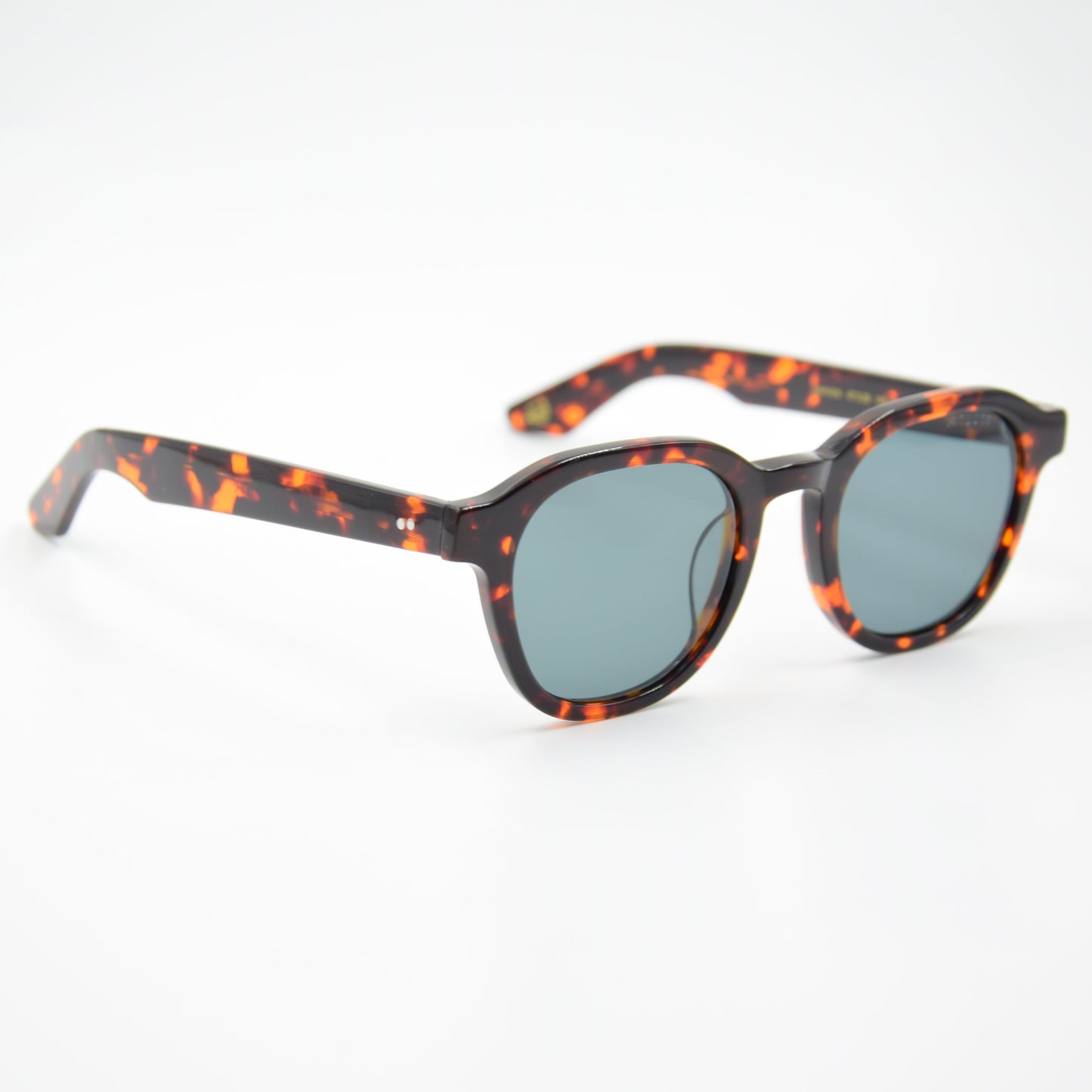 MOSCOT-DAHVEN TORTOISE