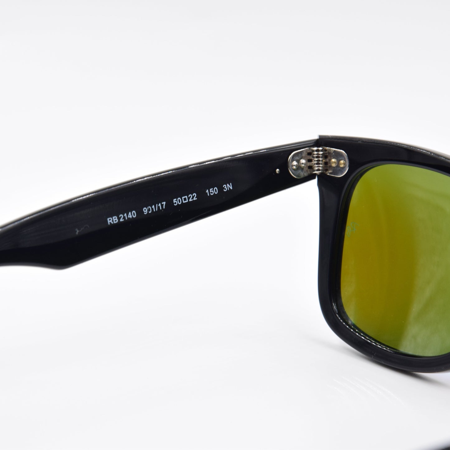 Solaire : Ray-Ban RB2140 WAYFARER BLEU