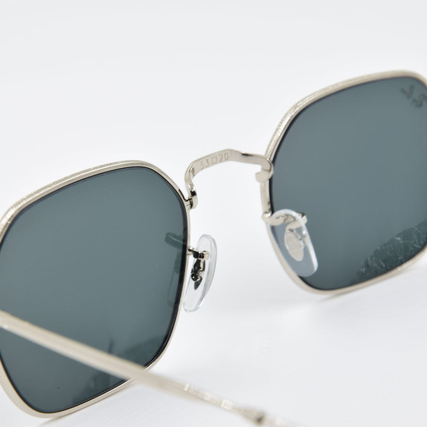 Solaire : Ray-Ban RB3694 JIM Noir/Silver