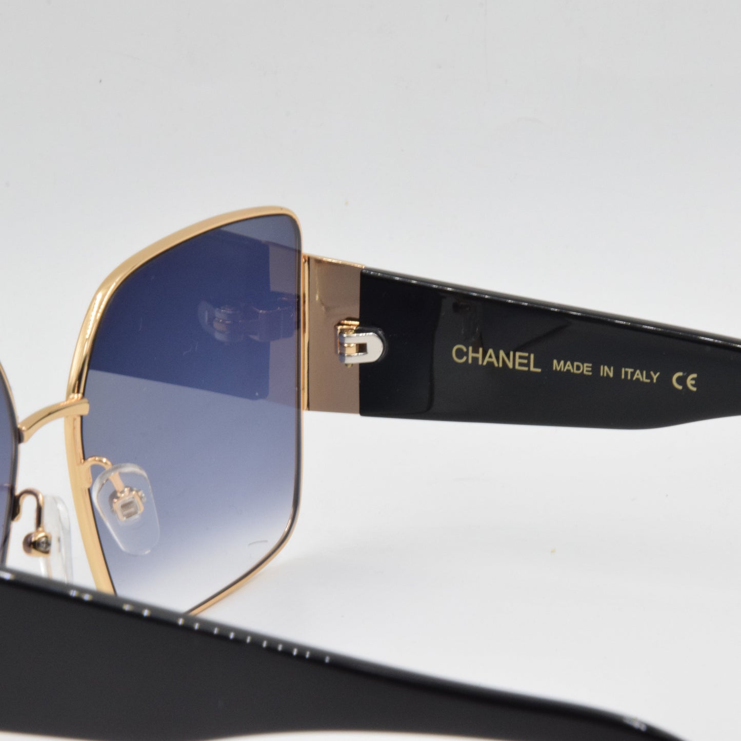 Chanel 9037 Noir-Violet