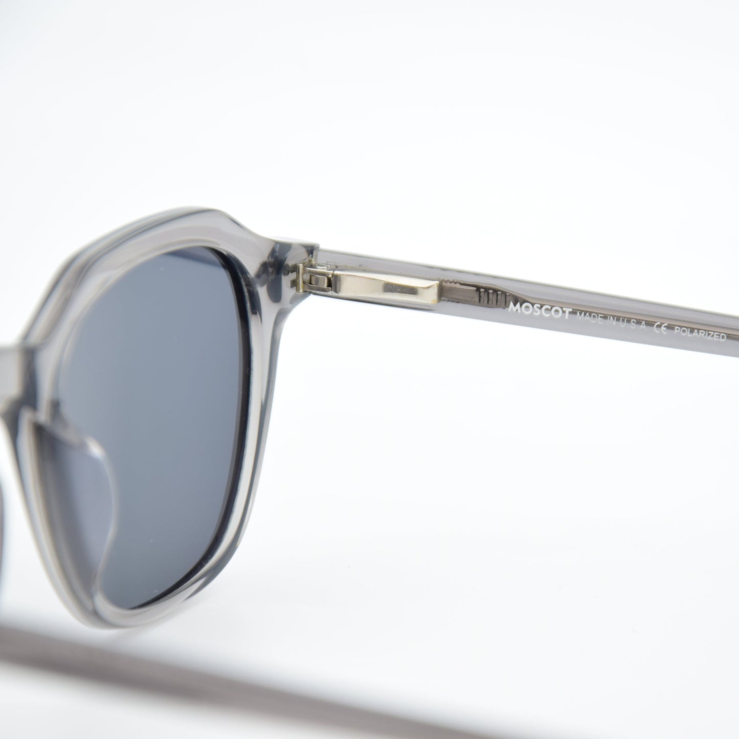 SOLAIRE : MOSCOT FG1320 GRIS ( Polarisé )