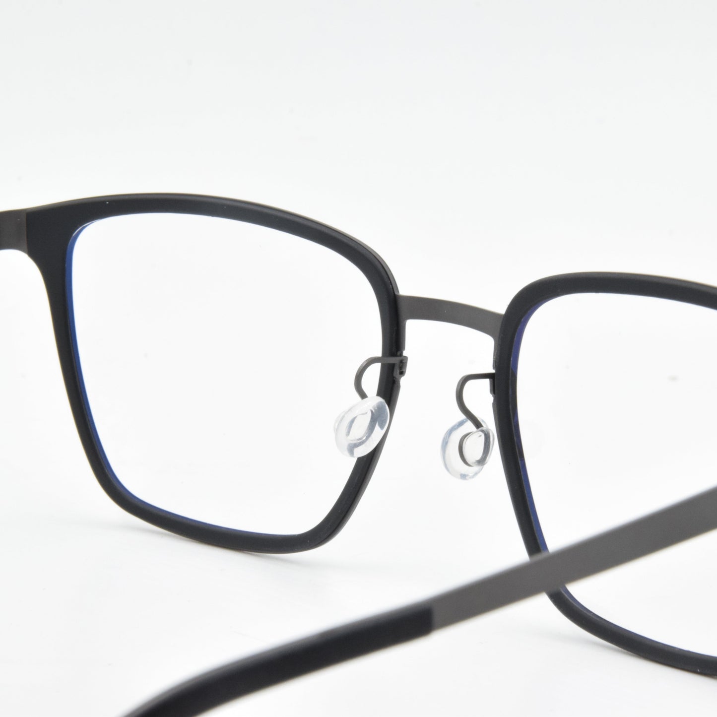 LINDBERG 9749 BLACK (TITANIUM)