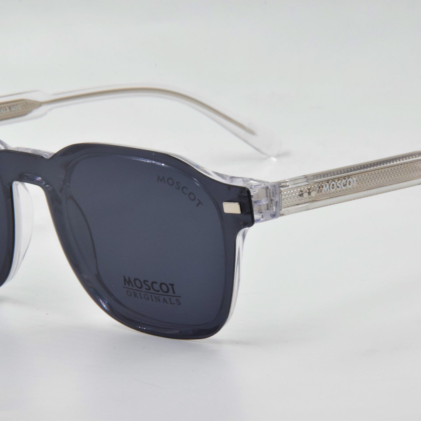 Clips : Moscot 9697 CRYSTAL-BLACK C5