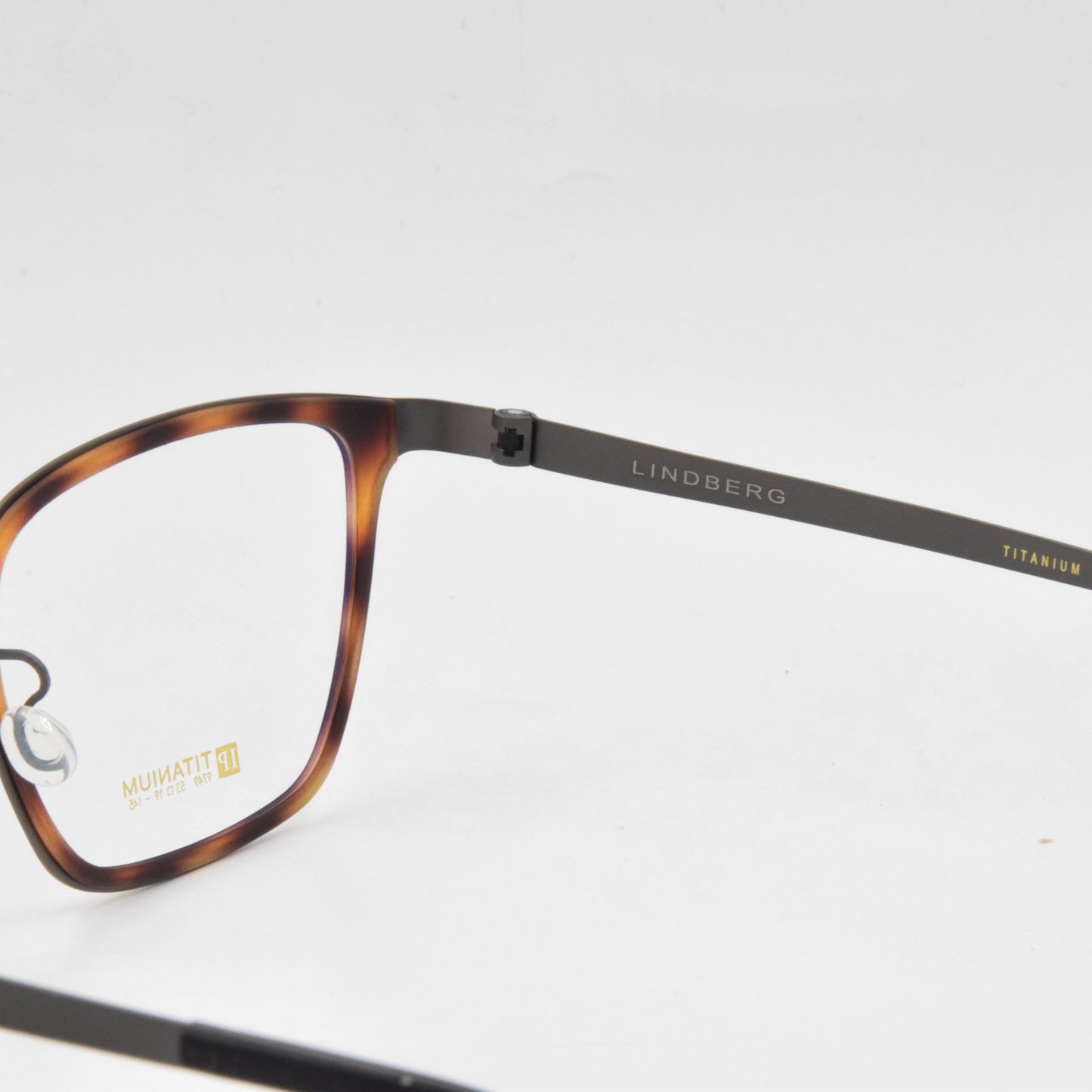 LINDBERG 9749 HAVANE (TITANIUM)