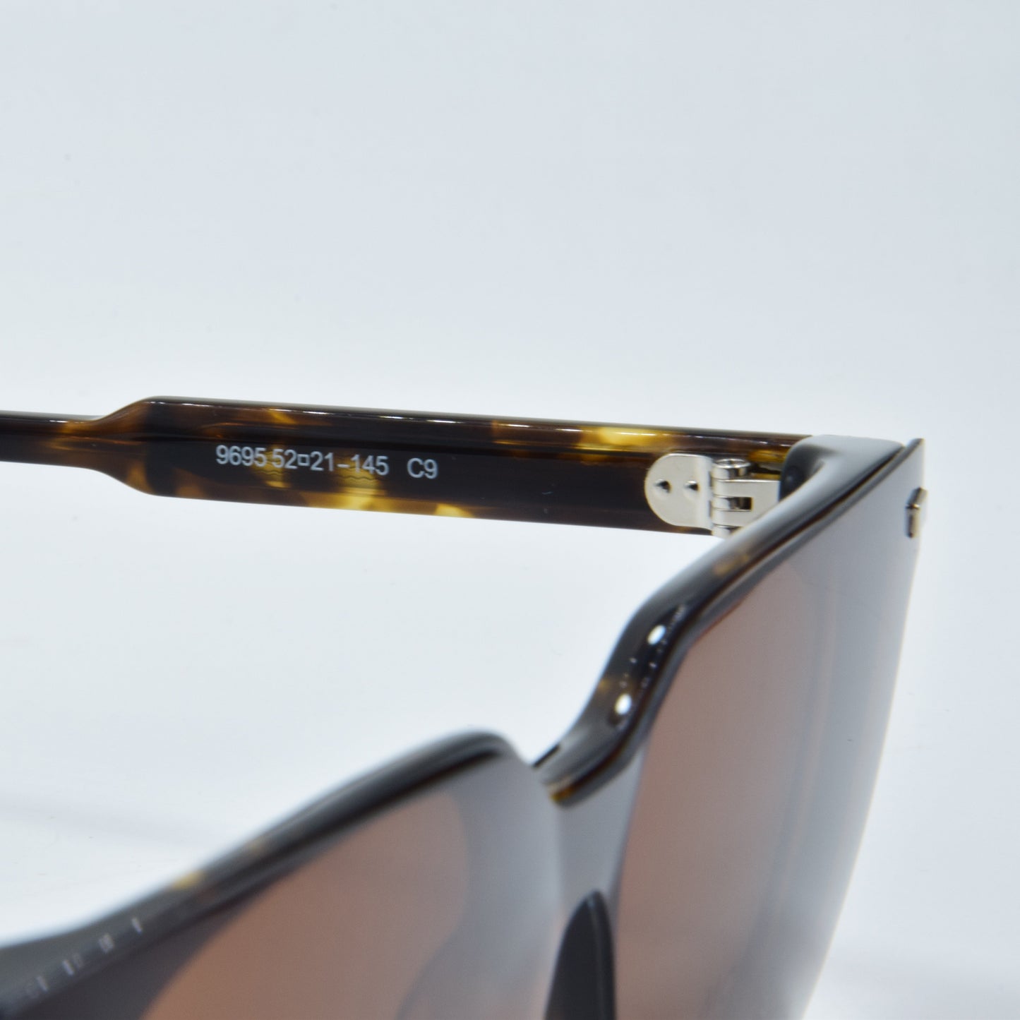 Clips : Moscot 9695 HAVANE-BROWN C1