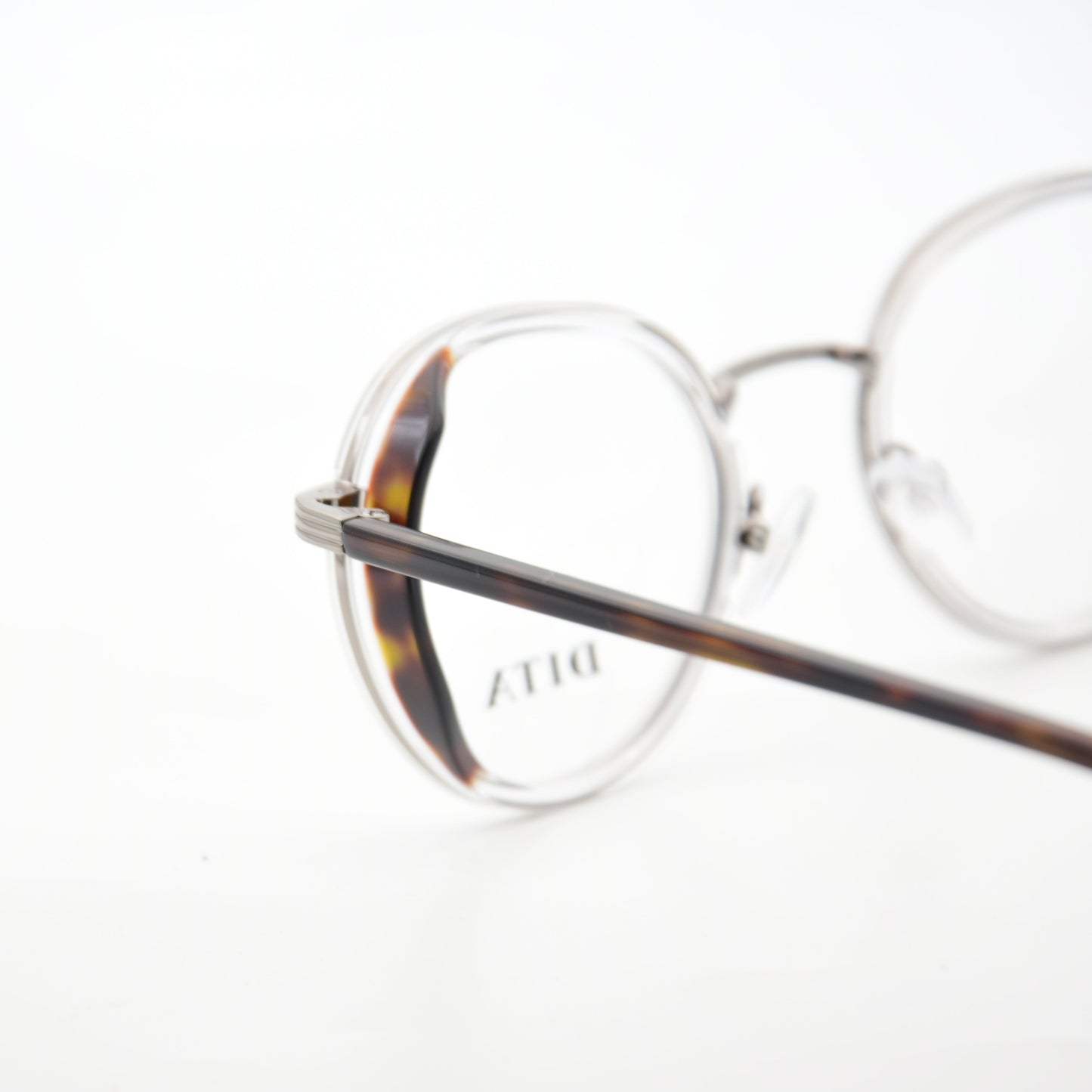 OPTIQUE : DITA 1862 CRYSTAL/HAVANE C02